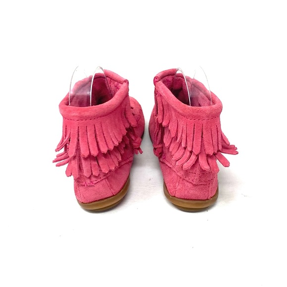 Minnetonka Boots - Picture 4 of 8